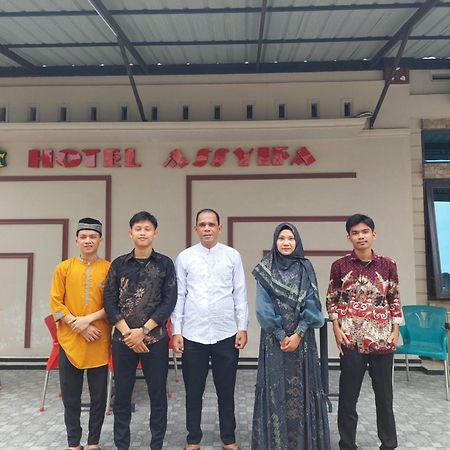 Hotel Assyifa Tanjungbalai Buitenkant foto