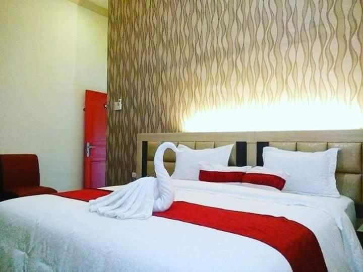 Hotel Assyifa Tanjungbalai Buitenkant foto